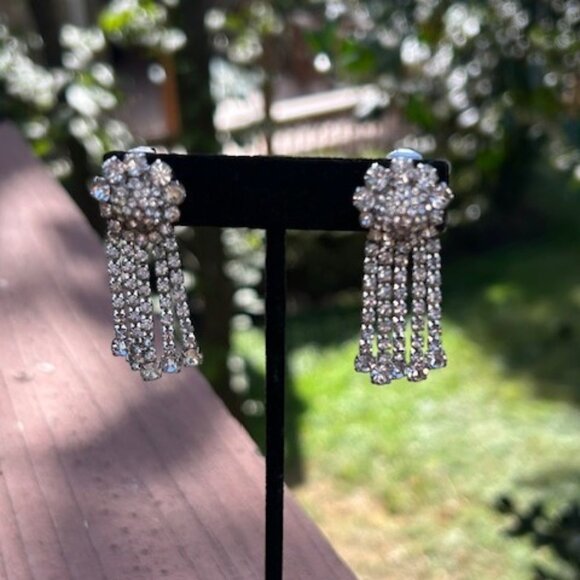 ALBERT WEISS Clear Rhinestone Dangling Black Tie Wedding EARRINGS - Picture 4 of 10